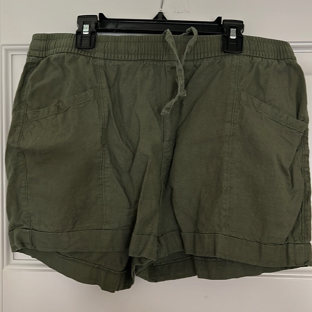 Old navy shorts